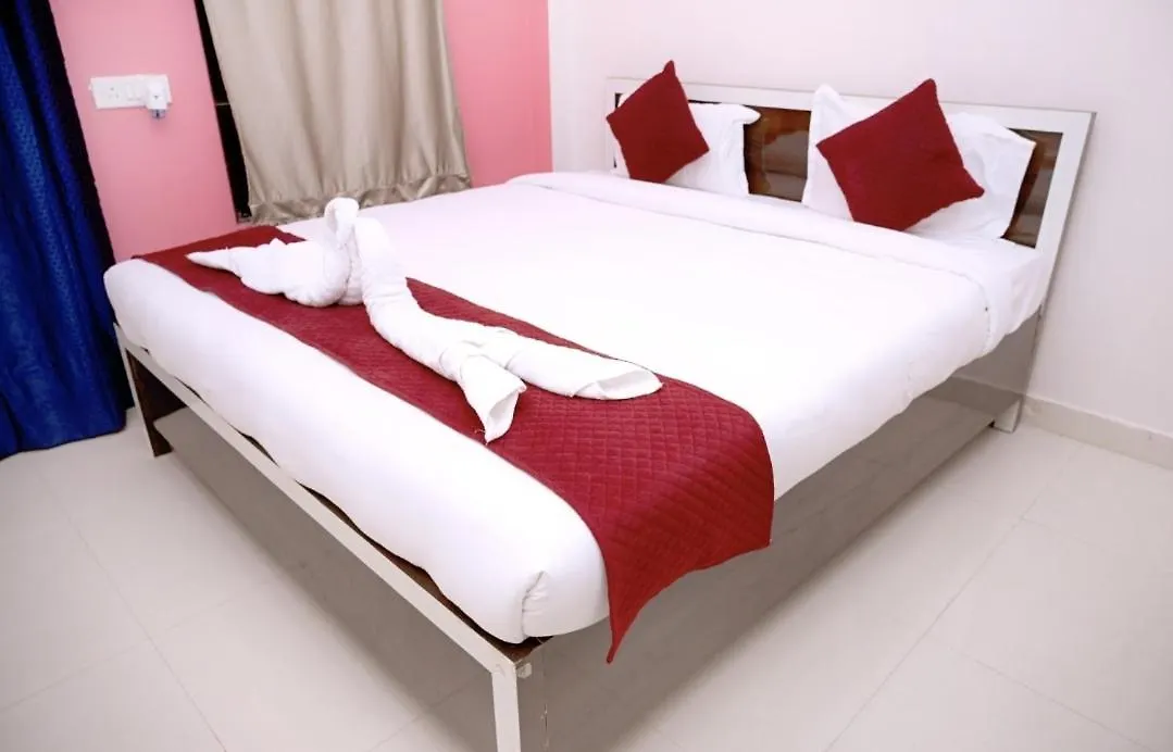 バラナシR P Residencyアパートメント
